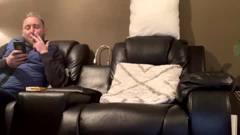 adrianryder online show from 2, 12, 2025