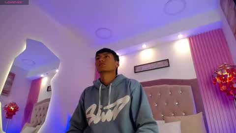 adrianstark_ online show from 4, 6, 2026