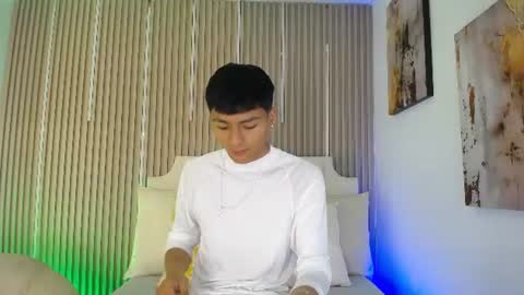 adrianstark_ online show from 24, 6, 2026