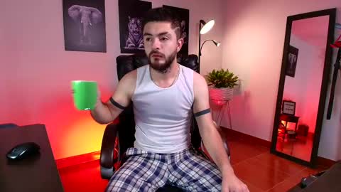 Snapshot of adrianwilliams_ chatting on 20, 2, 2025 Adrian Williams online show from 20, 2, 2025