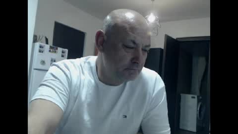 BEST LOVER online show from 24, 4, 2026