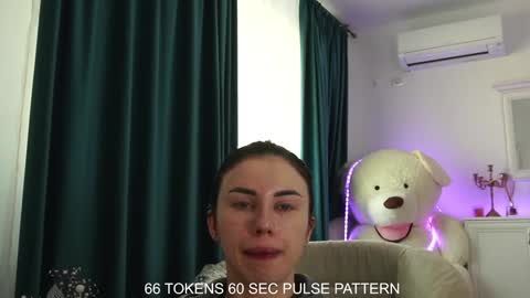 Aelia online show from 9, 1, 2025