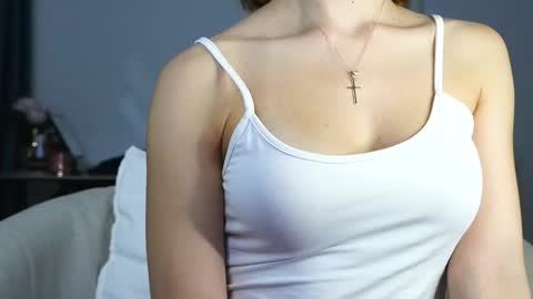 Aelia online show from 22, 9, 2025