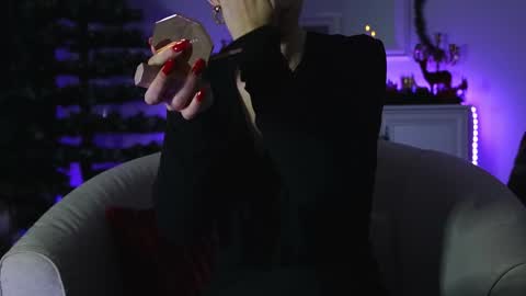 Aelia online show from 22, 11, 2025