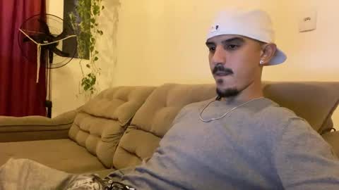Snapshot of aelucius chatting on 4, 6, 2026 Luci online show from 4, 6, 2026