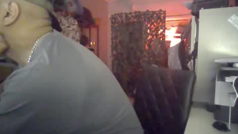 Snapshot of aether99 chatting on 10, 11, 2025 Aether online show from 10, 11, 2025