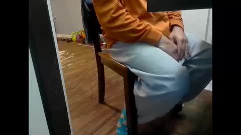 afr10221966 online show from 3, 10, 2025