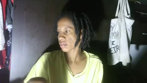 Snapshot of africadeluxe chatting on 22, 1, 2025 Africa online show from 22, 1, 2025