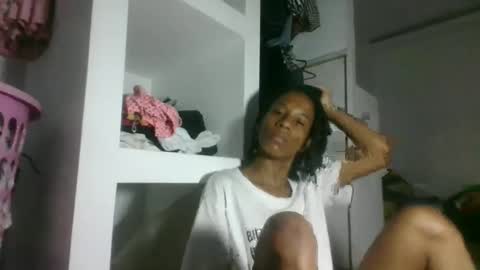 Snapshot of africadeluxe chatting on 11, 3, 2025 Africa online show from 11, 3, 2025