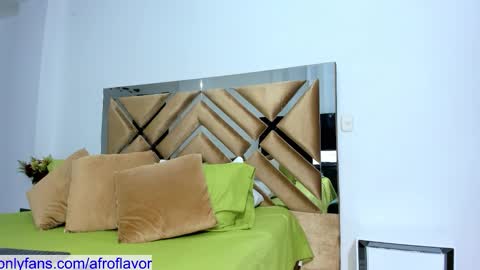 Jheremy and  leeryc  online show from 16, 9, 2025