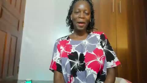 Leah online show from 2, 11, 2025