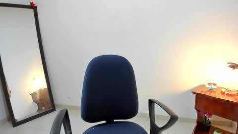 Lorena online show from 11, 2, 2025