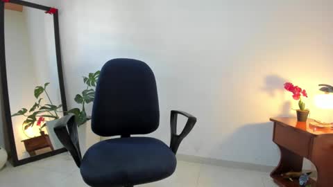 Lorena online show from 22, 9, 2025