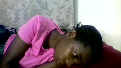 Snapshot of afronubians_ chatting on 2, 2, 2025 pink and josphen online show from 2, 2, 2025