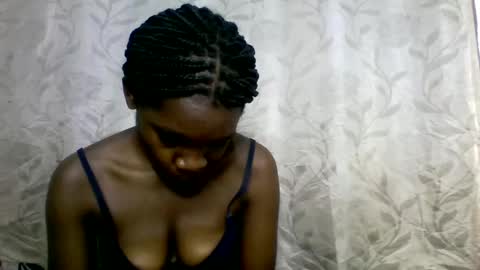 Snapshot of afronubians_ chatting on 4, 2, 2025 pink and josphen online show from 4, 2, 2025