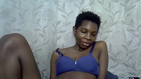 Snapshot of afronubians_ chatting on 2, 3, 2025 pink and josphen online show from 2, 3, 2025