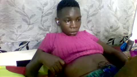 Snapshot of afronubians_ chatting on 5, 3, 2025 pink and josphen online show from 5, 3, 2025