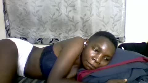 Snapshot of afronubians_ chatting on 7, 3, 2025 pink and josphen online show from 7, 3, 2025