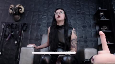  Miss Agata  online show from 8, 1, 2025