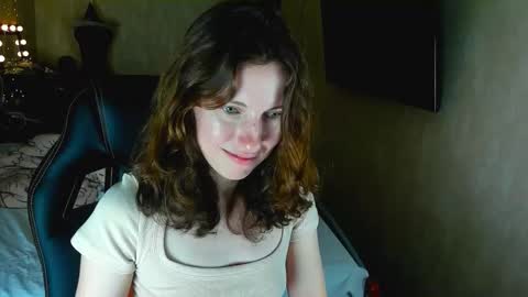 agata_in_wonderland online show from 8, 10, 2025