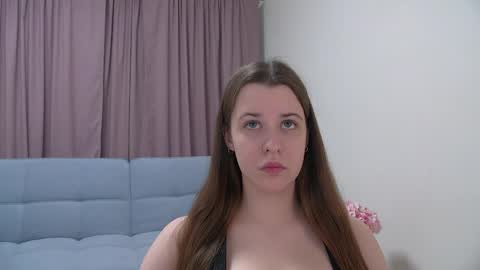 Agata Aisitt online show from 25, 5, 2026