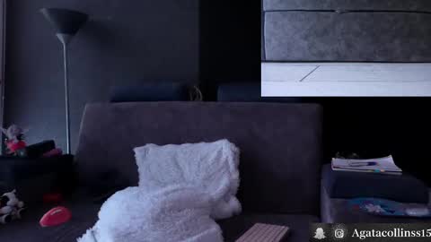 Agata Collinss online show from 10, 9, 2025