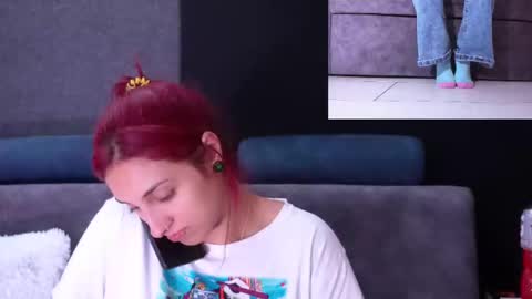 Agata Collinss online show from 10, 10, 2025