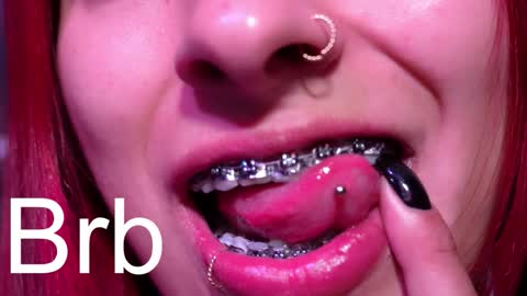 Agata Collinss online show from 31, 10, 2025