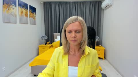 Agatha online show from 26, 1, 2025