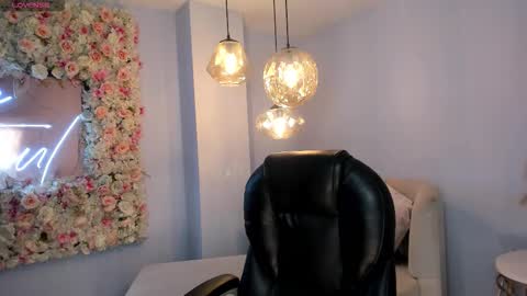 Agatha online show from 9, 2, 2026