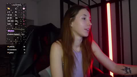 Agelina Lilly Laura online show from 26, 2, 2025