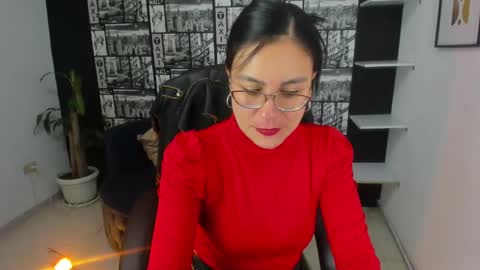 Aghata Moon online show from 30, 1, 2025