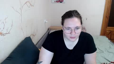 Aglaya Fame online show from 9, 2, 2025