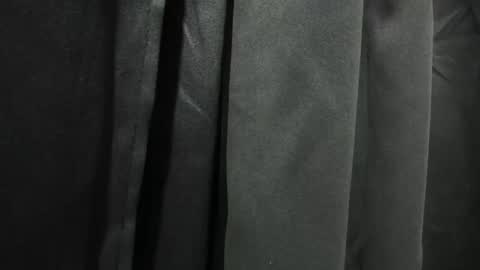 agnes_jones online show from 8, 11, 2025