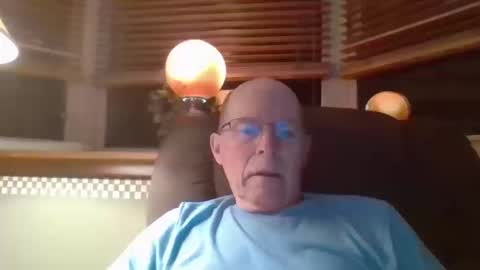 aguynrkfrd online show from 10, 10, 2025