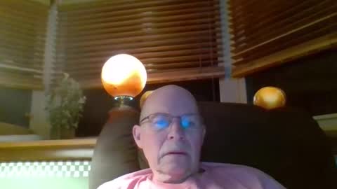 Snapshot of aguynrkfrd chatting on 10, 1, 2026 aguynrkfrd online show from 10, 1, 2026