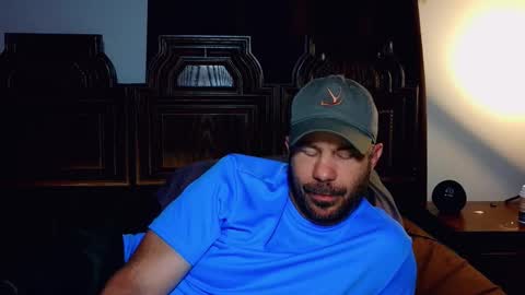 Blue Eyed Handsome Man online show from 23, 3, 2026