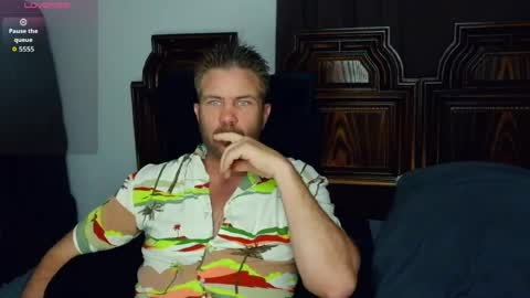 Blue Eyed Handsome Man online show from 4, 4, 2026