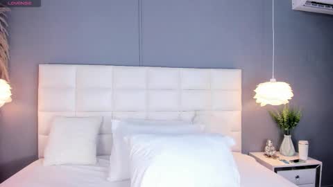 Snapshot of ahincale chatting on 28, 3, 2026 AHINOA online show from 28, 3, 2026