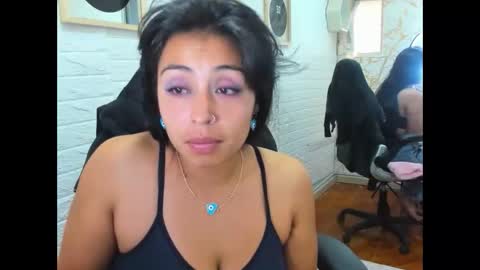 Ahisha online show from 3, 12, 2024