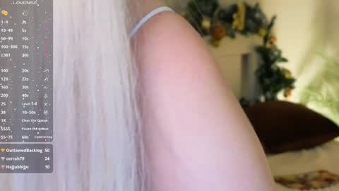 Lexi online show from 8, 12, 2024