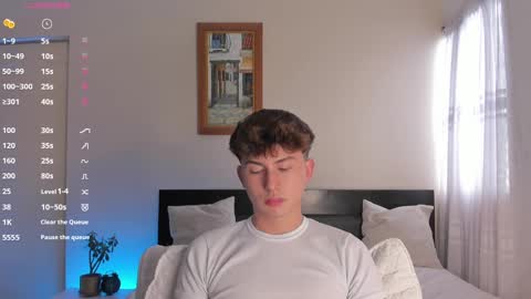 Snapshot of aidan_hale chatting on 17, 12, 2024 A H online show from 17, 12, 2024