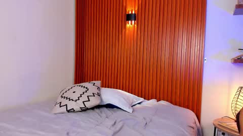 aikopum online show from 18, 9, 2025