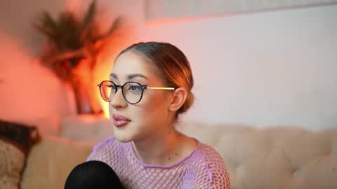  Aileen  online show from 20, 12, 2025