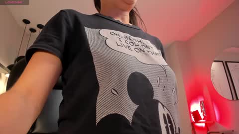  AILEEN VEGA  online show from 26, 12, 2024