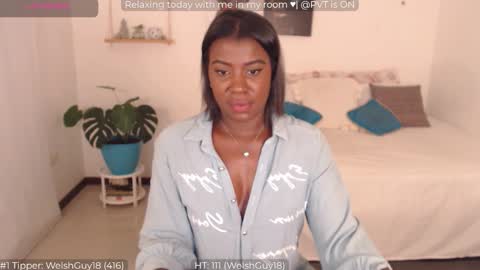 ailyn_ online show from 22, 2, 2025