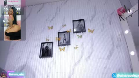 AinaraVelez online show from 18, 9, 2025