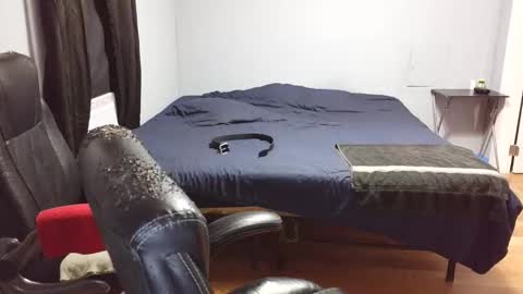 Daddy online show from 18, 4, 2026