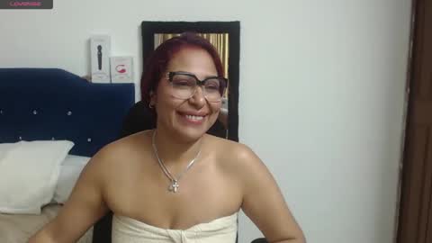 aisha_french online show from 26, 5, 2026