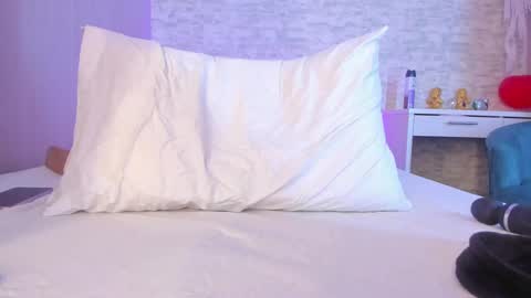 Aisha online show from 27, 2, 2025